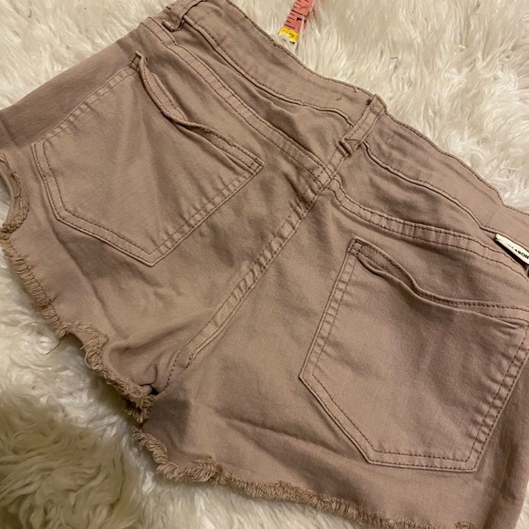 SZ 27 Beige Laced Billabong Shorts - Picture 3 of 4